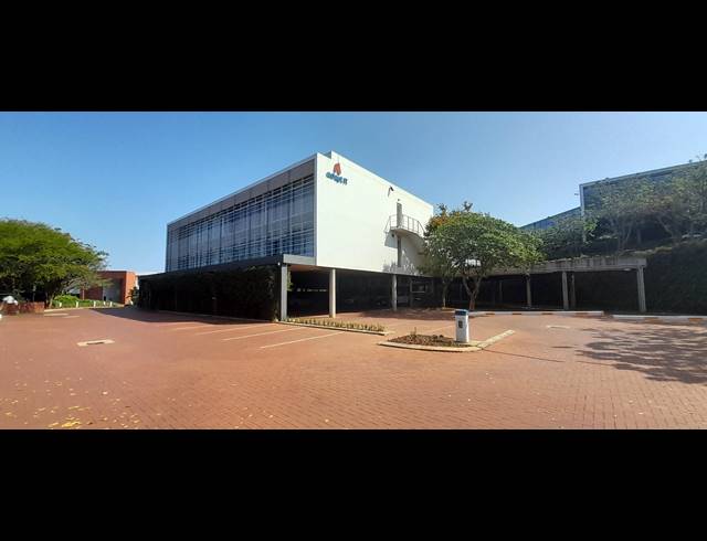 709M² OFFICE TO LET IN LA LUCIA